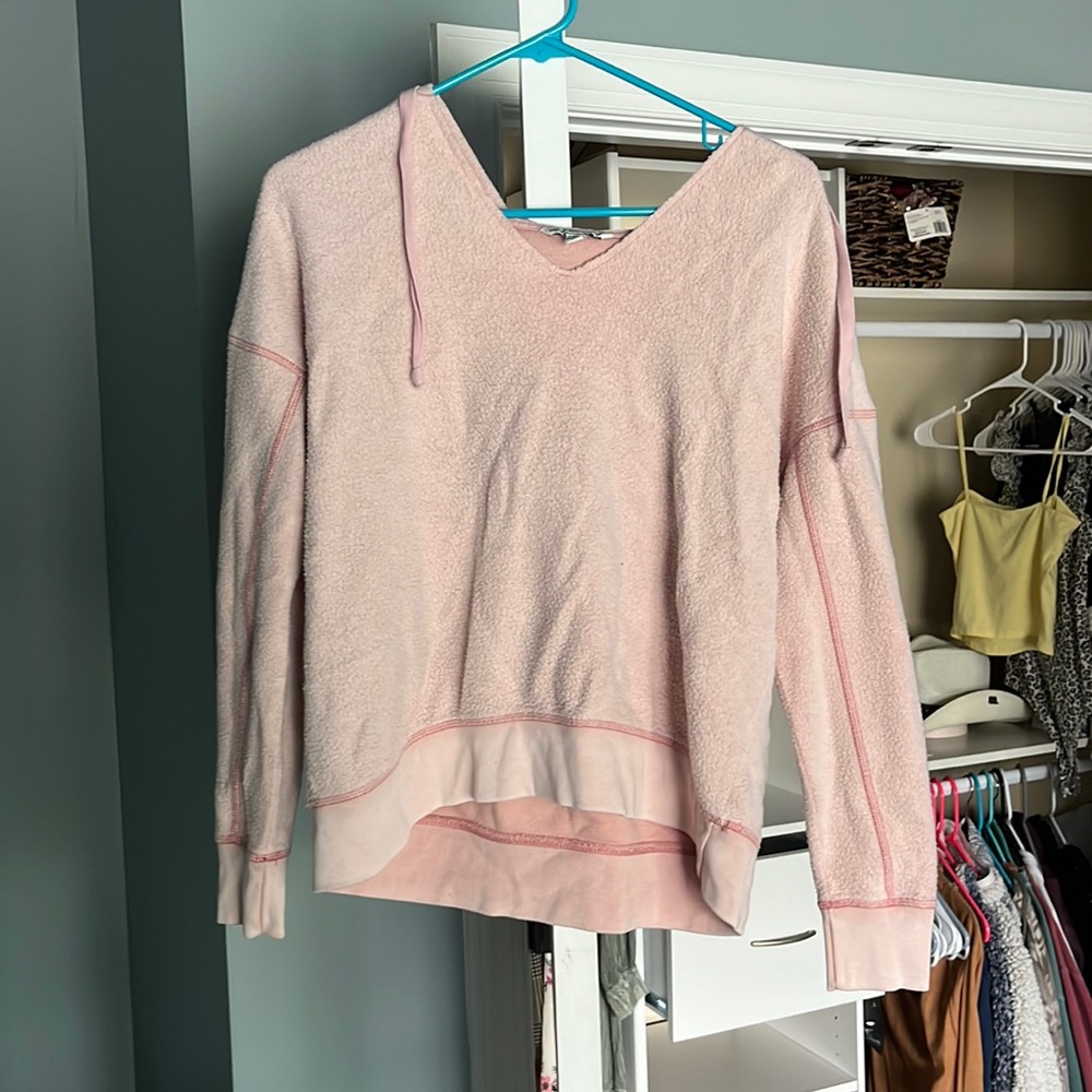 American eagle pink fuzzy sweatshirt